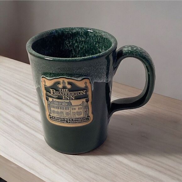Deneen Pottery 2018 USA The Brafferton Inn Cup Gettysburg Stoneware Mug - Picture 6 of 6